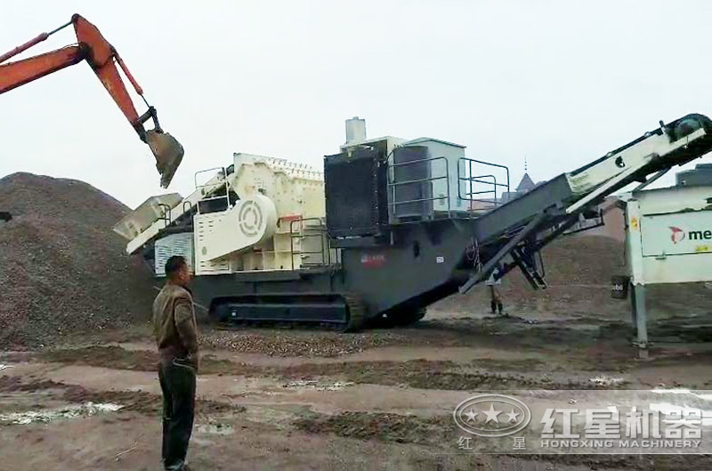 履帶式移動制砂機作業現場