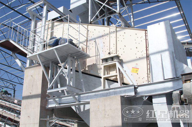 振動篩制造廠家就找河南紅星，固定式、移動式都有