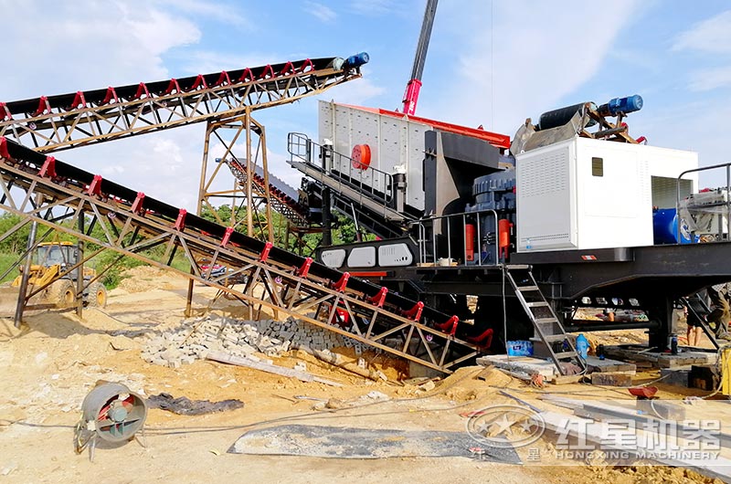 移動破碎站工作現場 移動破碎站工作現場