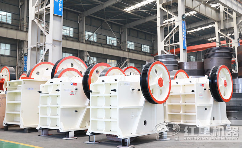 顎式破碎機750×250多少錢一臺？產(chǎn)量是多少？