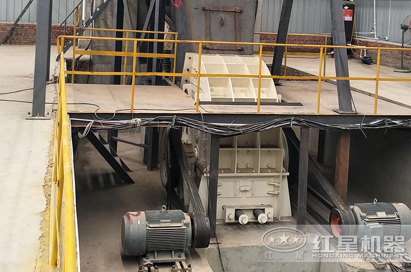 制砂機能處理濕料嗎？制砂設(shè)備有移動式的嗎？