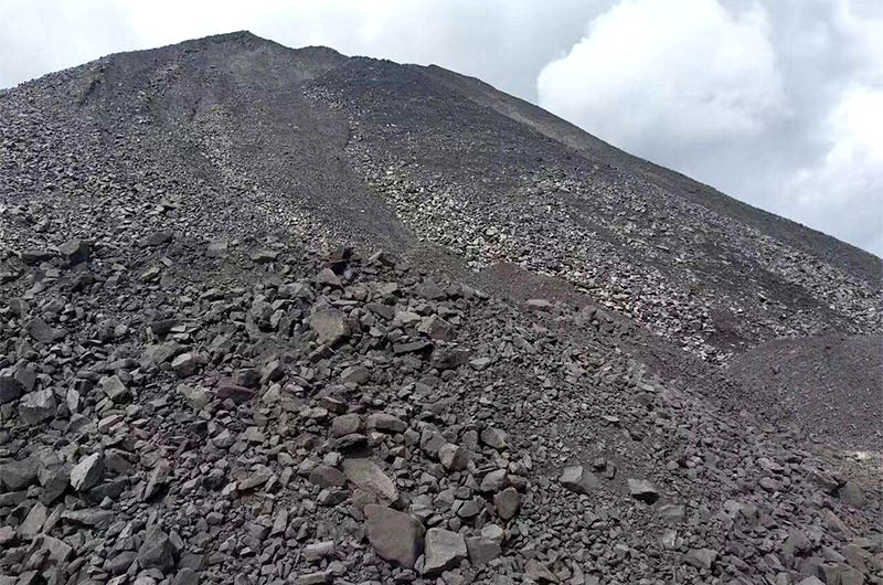 煤矸石有何用途？小型煤矸石粉碎機多少錢一臺？