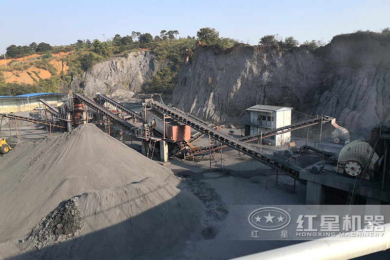 錘式破碎機配置一條生產線 錘式破碎機配置一條生產線