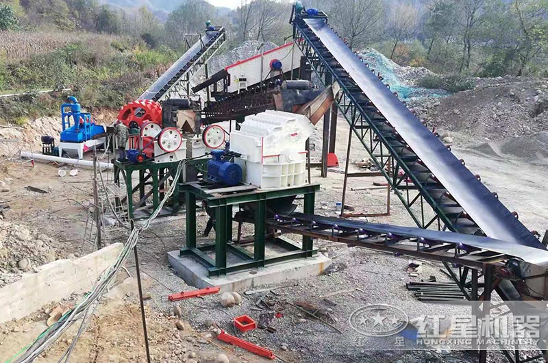 時(shí)產(chǎn)40噸小型制砂機(jī)多少錢一臺？圖片及型號