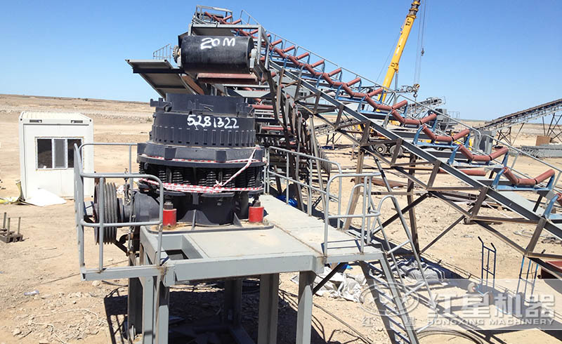復合圓錐破碎機生產現場