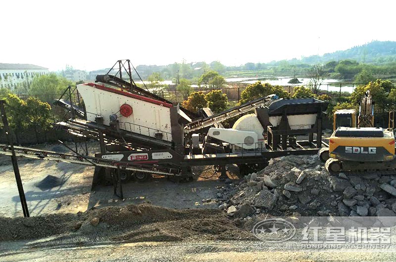 時產300噸移動式煤炭破碎生產線